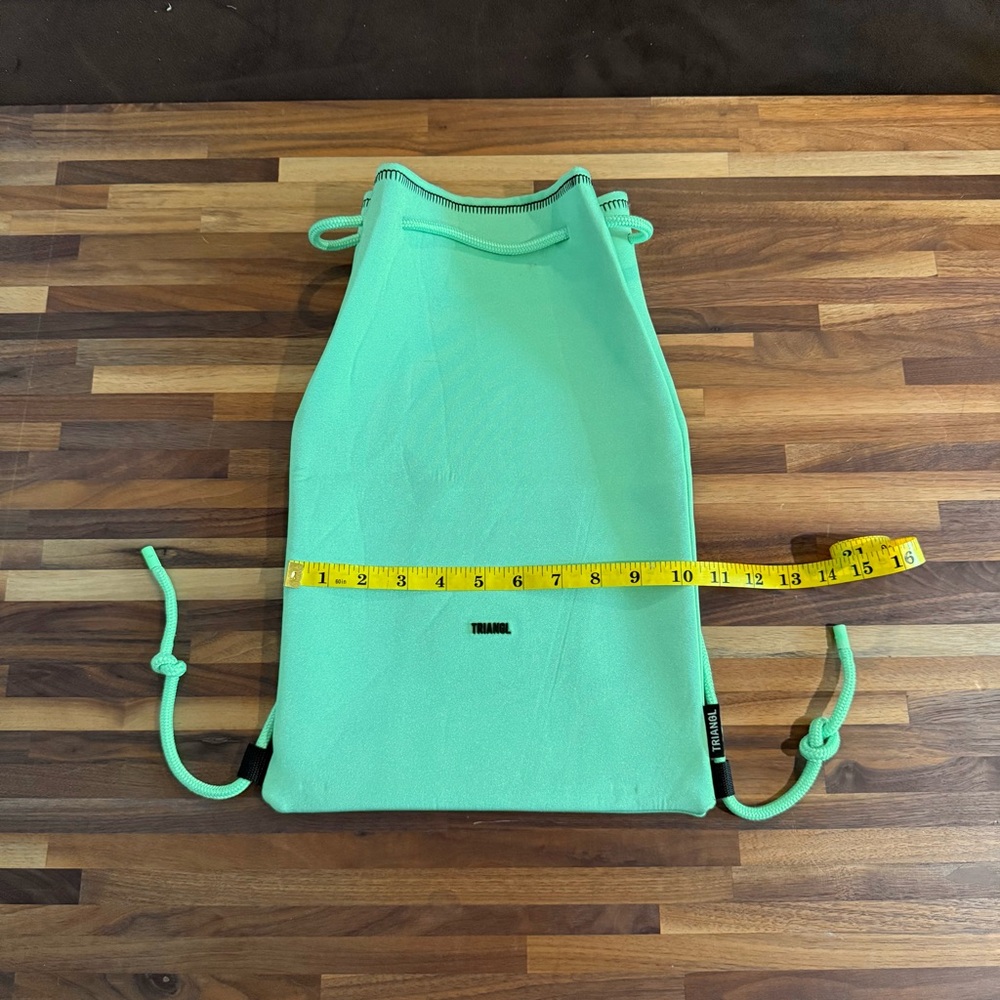 Triangl drawstring Backpack - Picture 11 of 14